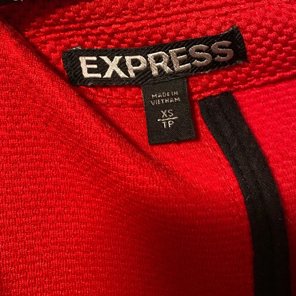 EXPRESS Jacket - Picture 2 of 3